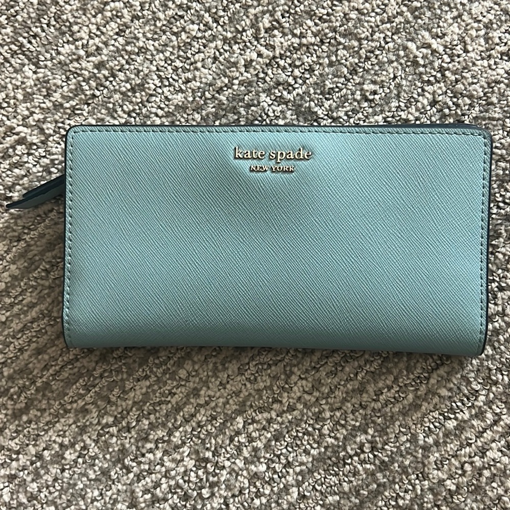 Kate spade baby blue wallet